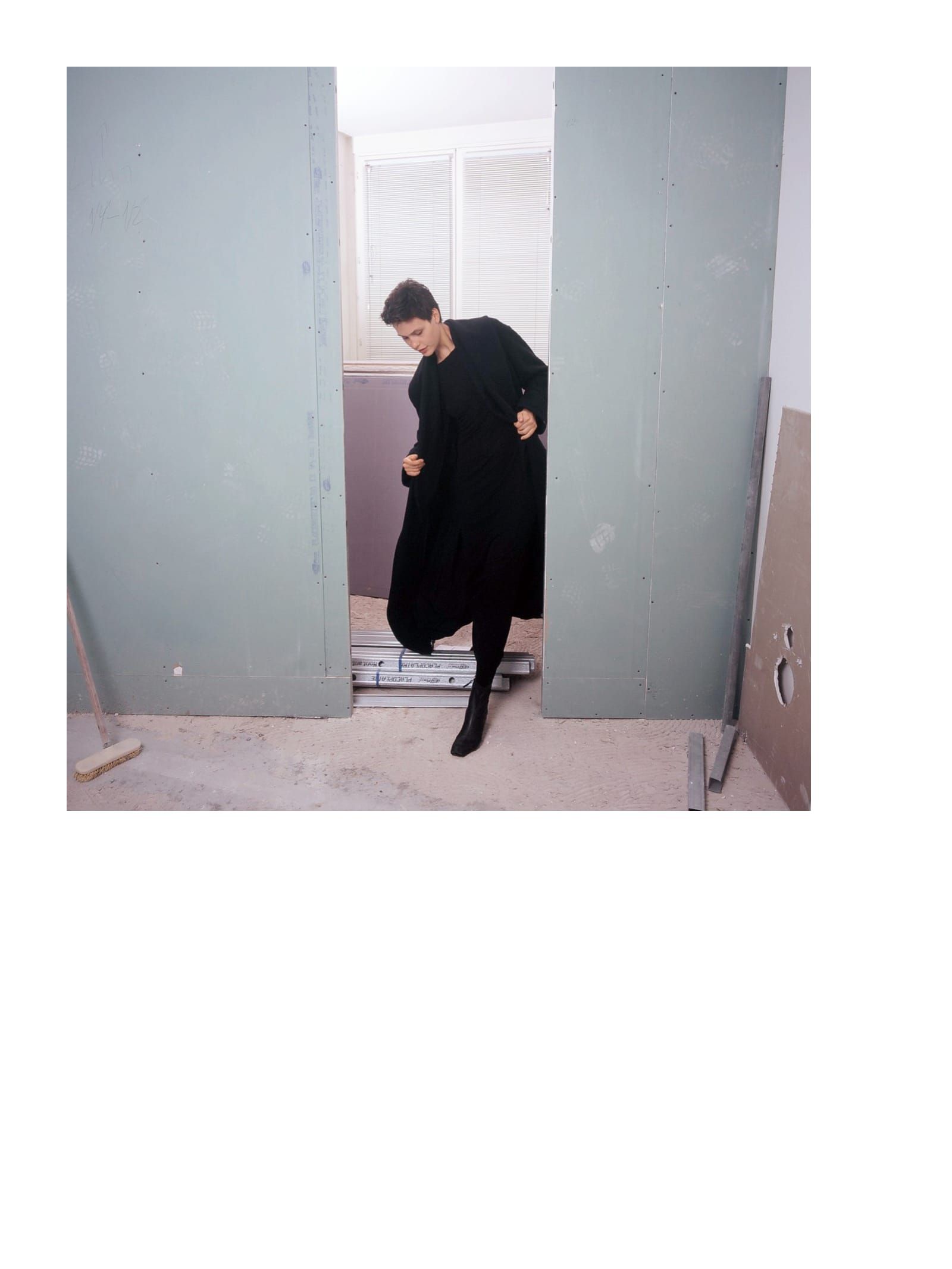 Paris lookbook, plate 2 of 27